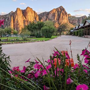 Saguaro Lake Ranch